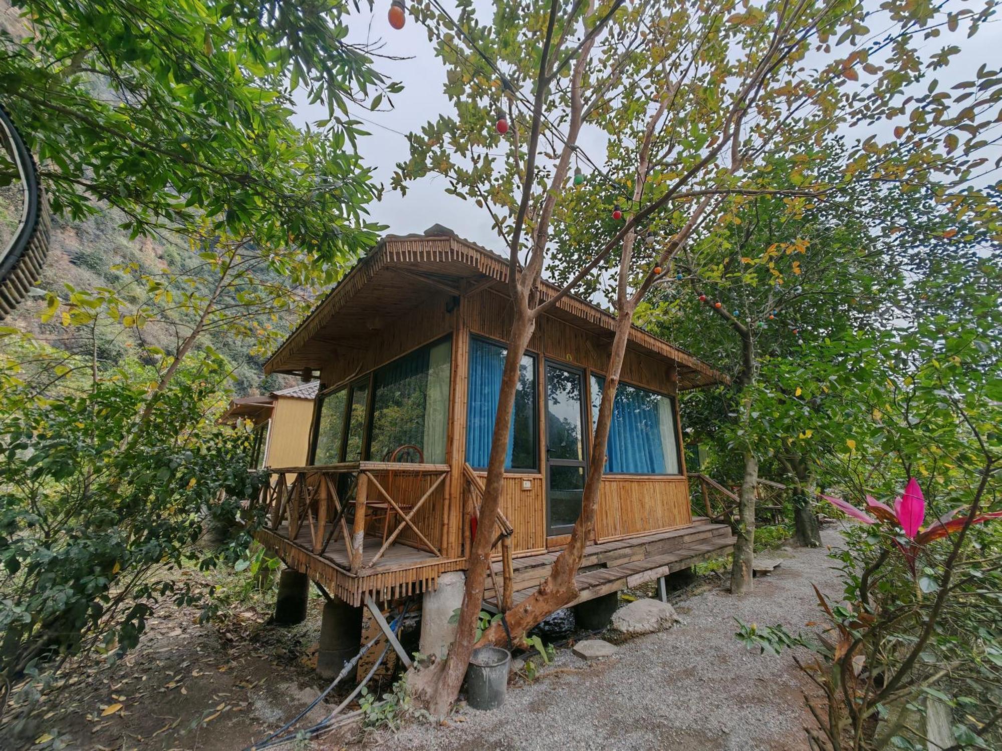 Green Valley Homestay - Thung Lung Xanh Nguyen Ngoai Eksteriør bilde
